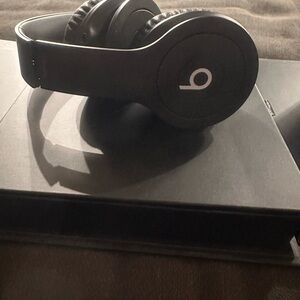 Beats Solo On-Ear Headphones in Black